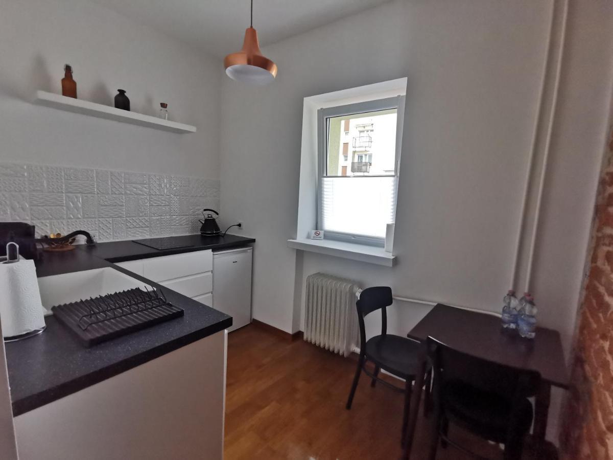 Apartament Skorpion Centrum Sanok Exteriör bild